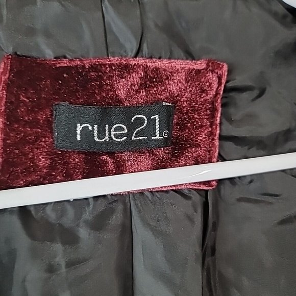 Rue 21 Burgundy Velvet Bomber Jacket Junior Size Small Winter Velor Coat - Picture 10 of 12